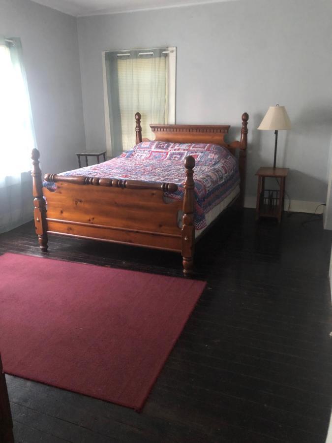 Private Cottage In Rural Clemmons Экстерьер фото